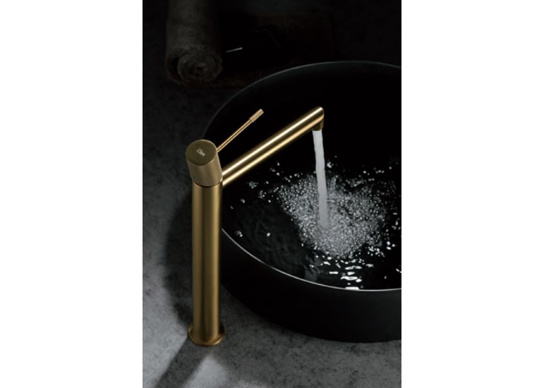 Monocommande lavabo bec haut Line