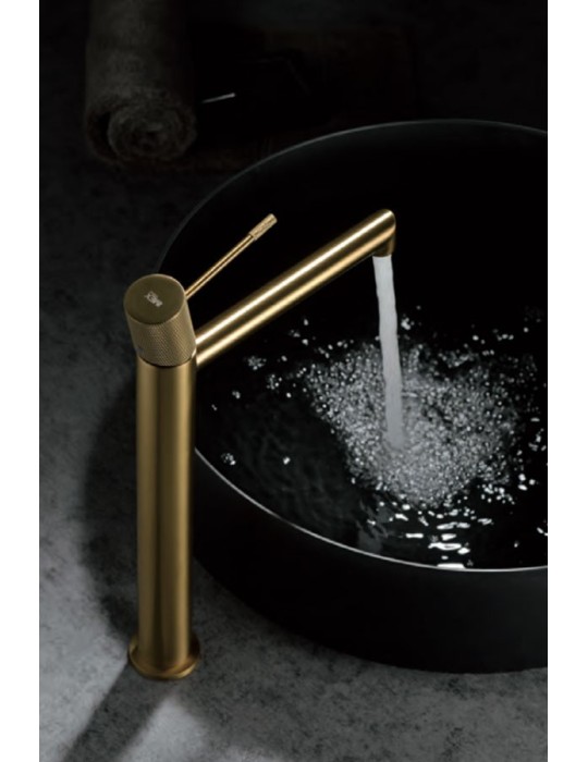 Monocommande lavabo bec haut Line